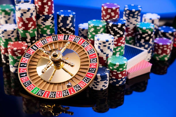 E-wallet options: mobile banking, local payment, online payment DANA and OVO payment logos on alexi togel